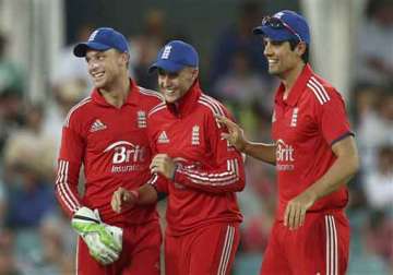 england beat pm s xi by 172 runs in tour match