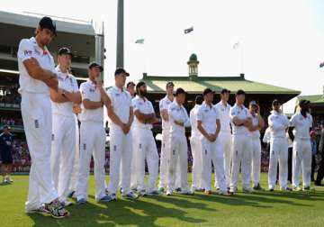 england players stop man s bridge jump report