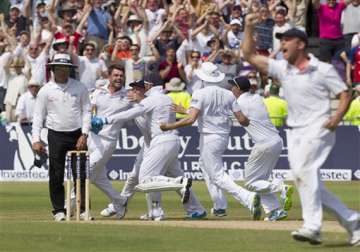 england s first ashes test victory in pictures