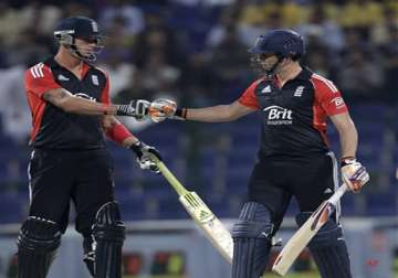 england beats pakistan to win 2 1 in t20 series