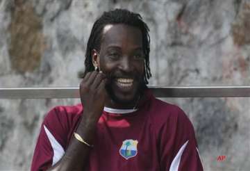 gayle signs for sydney thunder in australian t20