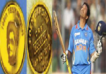 gold coin with sachin tendulkar embossed tossed in kolkata