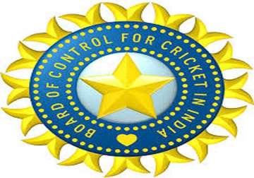 gujarat beat mumbai by 4 wickets