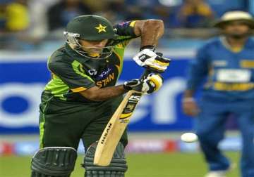 hafeez leads pakistan to victory over sri lanka