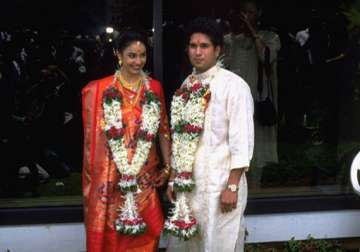 how anjali saw through and ignored sachin tendulkar at a first encounter