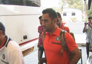 icc champions trophy team india leaves for england