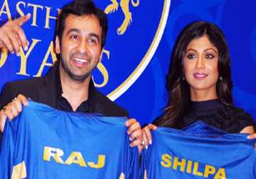 ipl spot fixing raj kundra shilpa placed bets in ipl matches says police