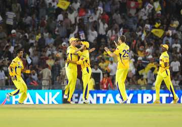 ipl6 rp singh s last ball howler gives chennai super kings a thrilling win