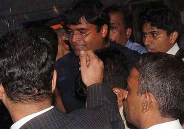 ipl spot fixing meiyappan s diary phone found by mumbai police from yacht in chennai