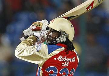 rcb beat pune warriors by six wickets in a thrilling finish