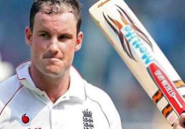 i don t have problem facing left armers says strauss