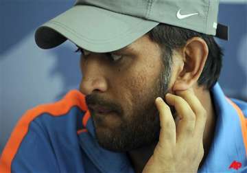 i feel awful...because i miss my parents dhoni