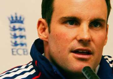 i ve to consider my future as odi captain says strauss