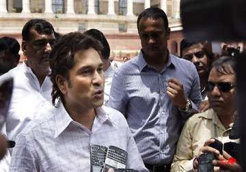 i won t shout in rajya sabha to express my views says tendulkar