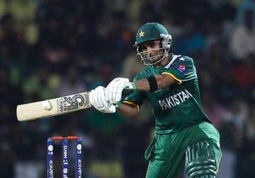imran nazir propels pakistan to super eights