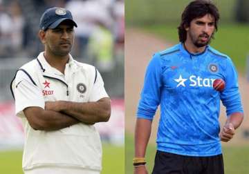 ind vs eng dhoni skips practice ishant fit again