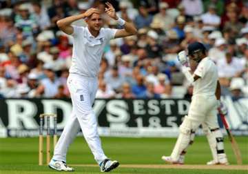 ind vs eng india stumbles to 140 6 at tea on day 1