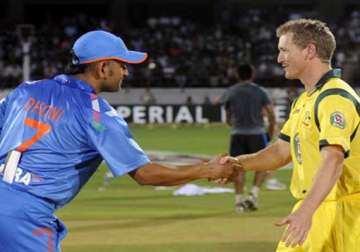 india australia series australia won the toss decided to field in the 7th odi