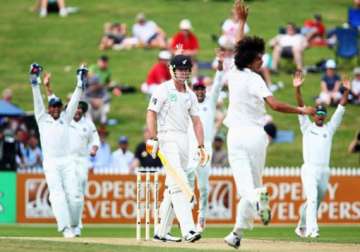 india new zealand test series new zealand 179 3 at tea on day 1 1st test