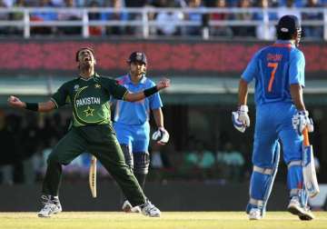 world cup 2015 bookies say pakistan have edge over india