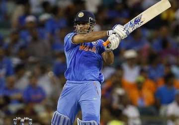 world cup 2015 very hard to fill in dhoni s boots once he retires says ian smith