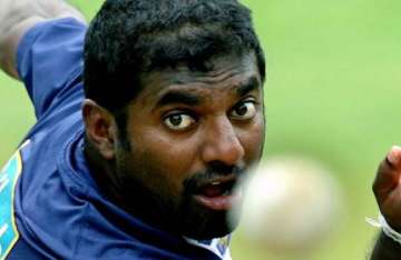 will hang up boots only by 2013 14 muralitharan