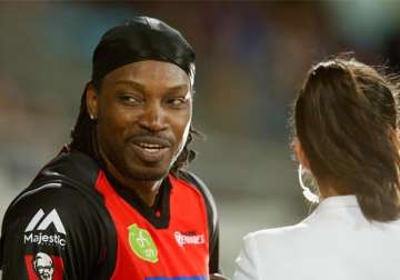 chris gayle makes inappropriate remarks to lady presenter slammed