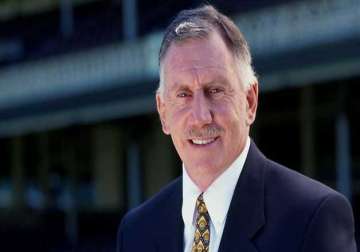 world cup 2015 ian chappell supports icc s crackdown on bat size