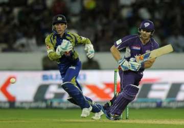 clt20 match 6 cobras struck by blizzard as hobart hurricanes win by 6 wickets
