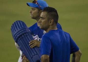 dhoni made a scapegoat can play for another 3 5 years sunil gavaskar