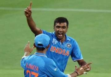 ravichandran ashwin plays trouble shooter after virat kohli episode