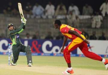 pak vs zim malik century helps pakistan to 375 3 in 1st odi vs zimbabwe