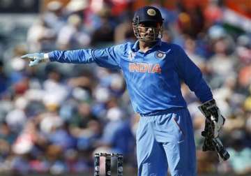 will only rest a player if there is danger of breakdown dhoni