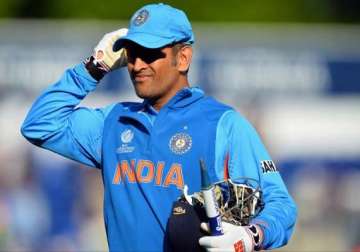 dhoni s absence drives away fans from ranchi odi