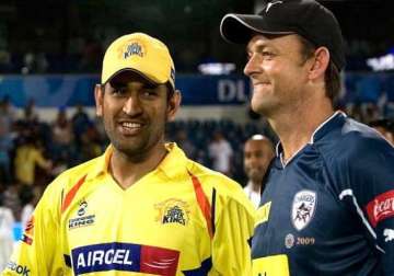 dhoni is an amazing captain and a strong leader gilchrist