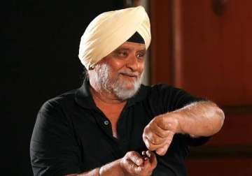 delhi govt doesn t need permission to probe ddca mess bishan singh bedi