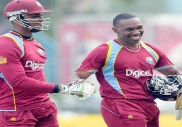 bravo shocked over samuels claim on pull out from india tour