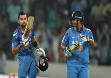 don t mind kohli blowing flying kiss if he scores ton kapil