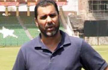 waqar got pak players banned