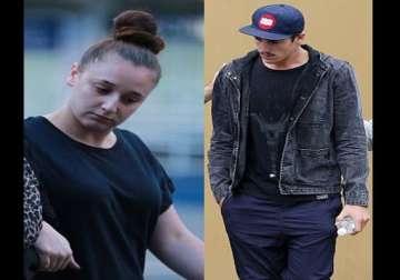 phillip hughes sister lent her shoulder to the traumatised bowler sean abbott
