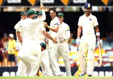 aus vs ind johnson skittles india top order in 2nd test