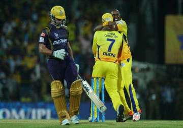 ipl 8 clinical chennai beat kolkata by 2 runs