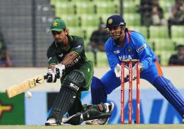 a pre cursor to world t20 india pak clash on saturday