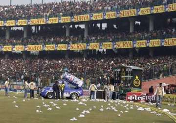 dead rats pigeon feathers leave feroz shah kotla press box in mess