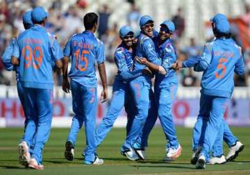 india firm favourites to defend world cup title ganguly