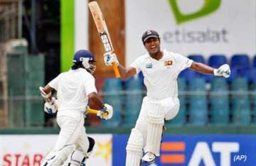 sangakkara and jayawardene give complete command to sri lanka