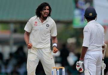2nd test day 3 india at 70/1 at stumps take 157 run lead against sri lanka