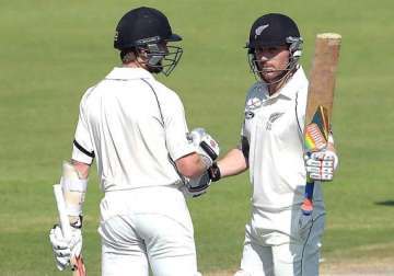 pak vs nz new zealand races to 488 3 at tea in 3rd test