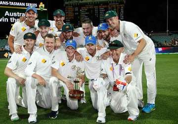 australia wins 1st day night test by 3 wickets v new zealand
