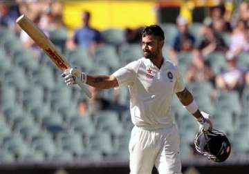 aus vs ind ton up kohli inspires india s fight against australia after day 3